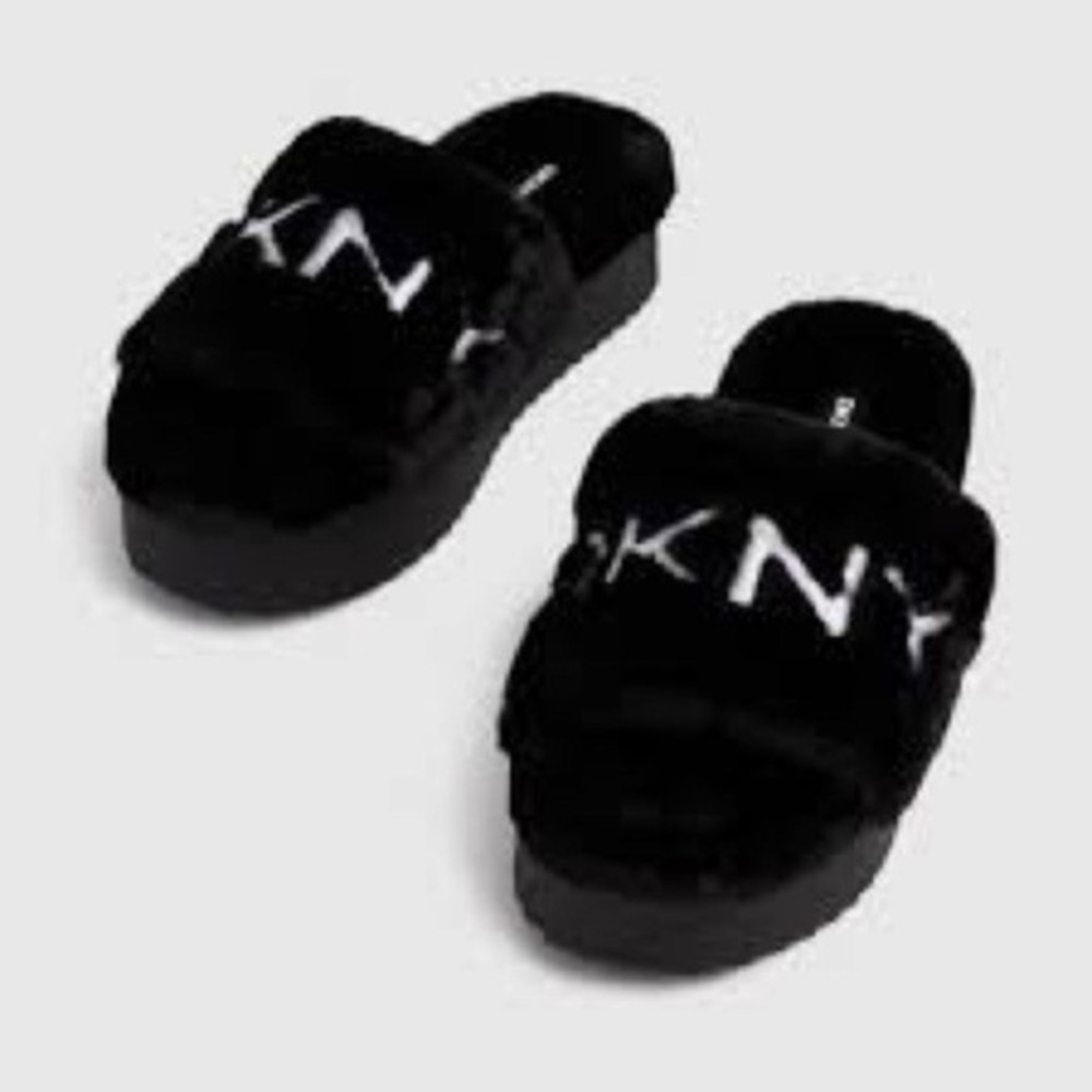 DKNY Women’s Sandals Fur Slides sz 8 Plush Black NEW #73-Y